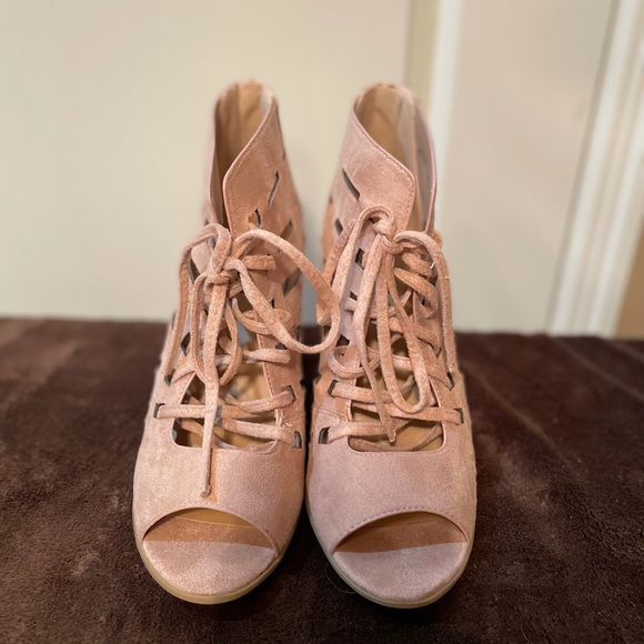 Soda - Blush Booties - Picture 2 of 6